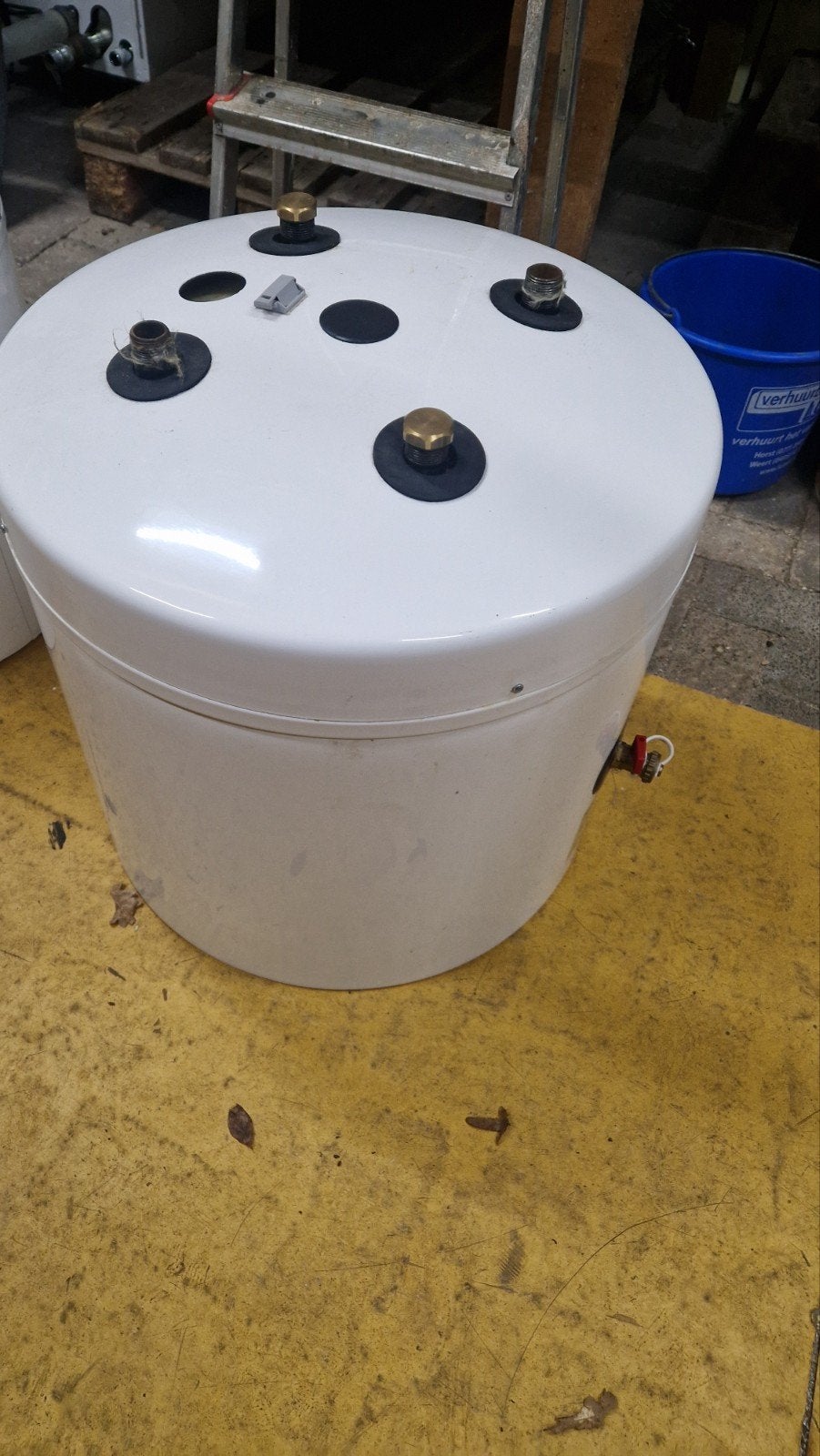 nefit buffervat 50 liter, Doe-het-zelf en Verbouw, Geisers en Boilers, Ophalen, 20 tot 100 liter, Boiler, Minder dan 3 jaar oud