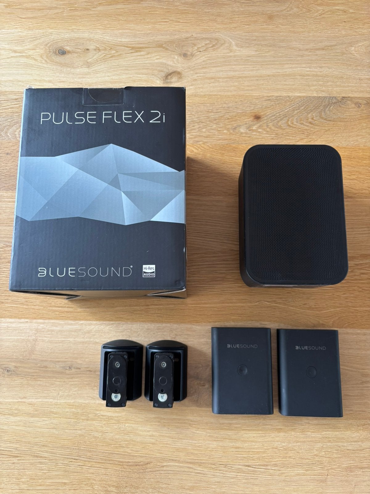 Bluesound Flex 2i + 2 Accu’s + 2 Wandbeugels, Overige merken, Ophalen of Verzenden, Zo goed als nieuw, 120 watt of meer