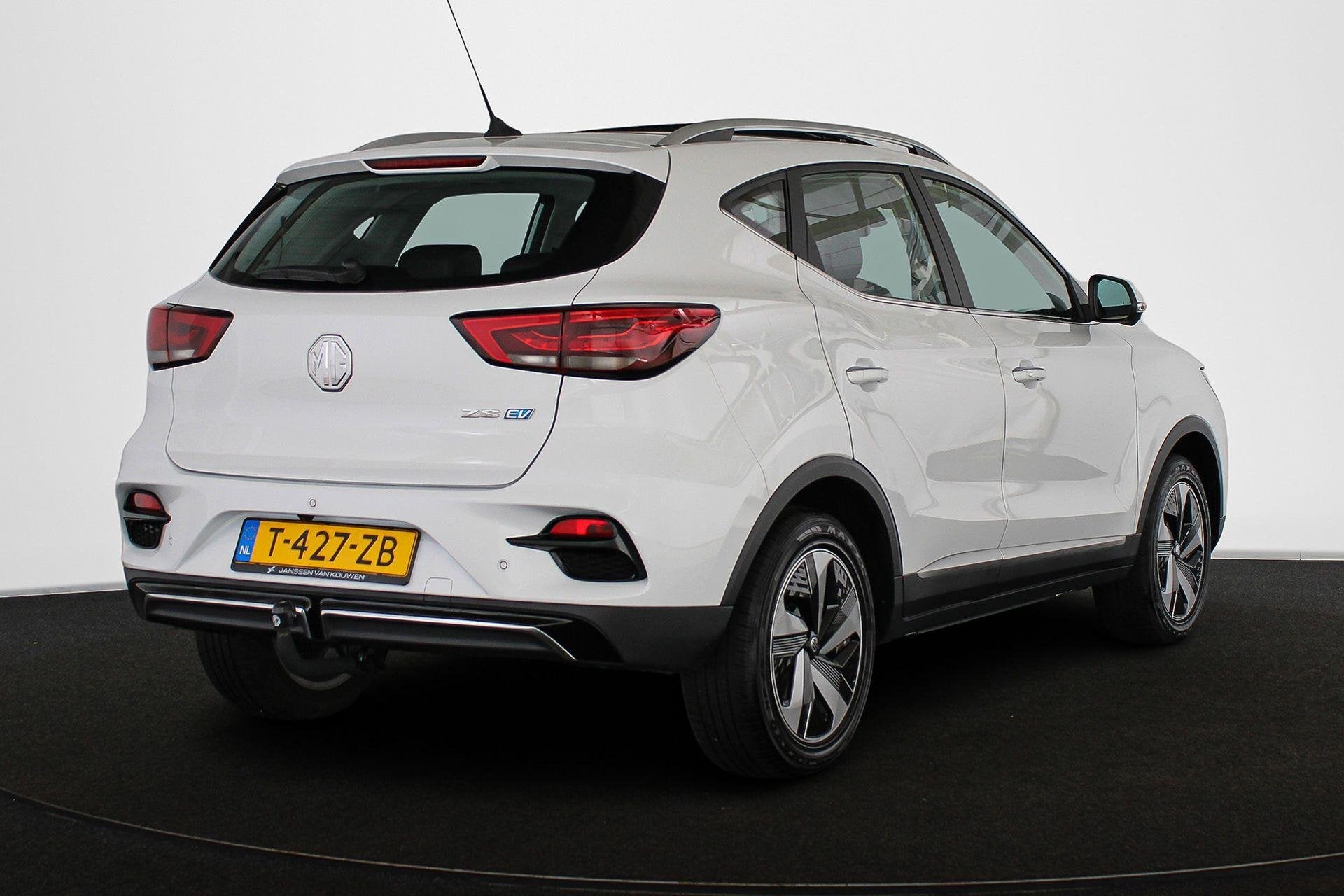 MG MG ZS EV EV Standard Range Luxury 50 kWh Panoramadak Trek, Auto's, MG, Gebruikt, ZS, Wit, Origineel Nederlands