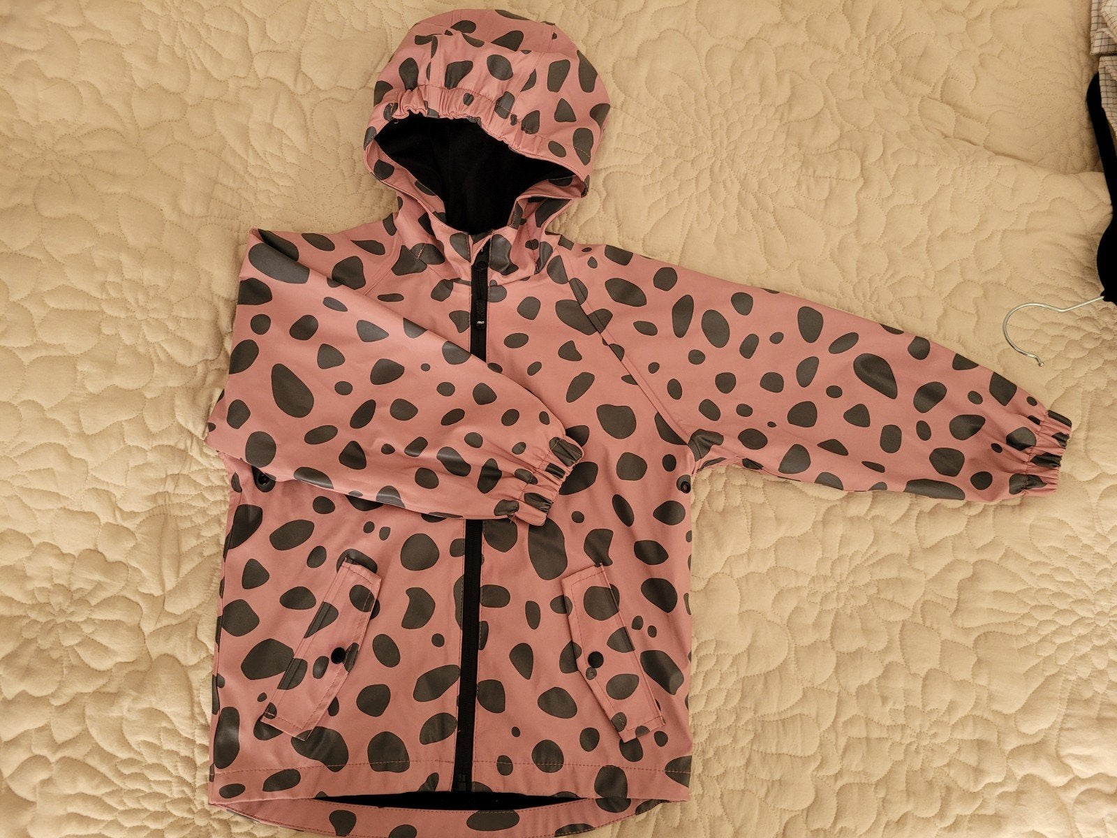 Leuke kinder regenjas met stippen - Maat 104, Kinderen en Baby's, Meisje, Nieuw, Ophalen of Verzenden, Mountain Peak