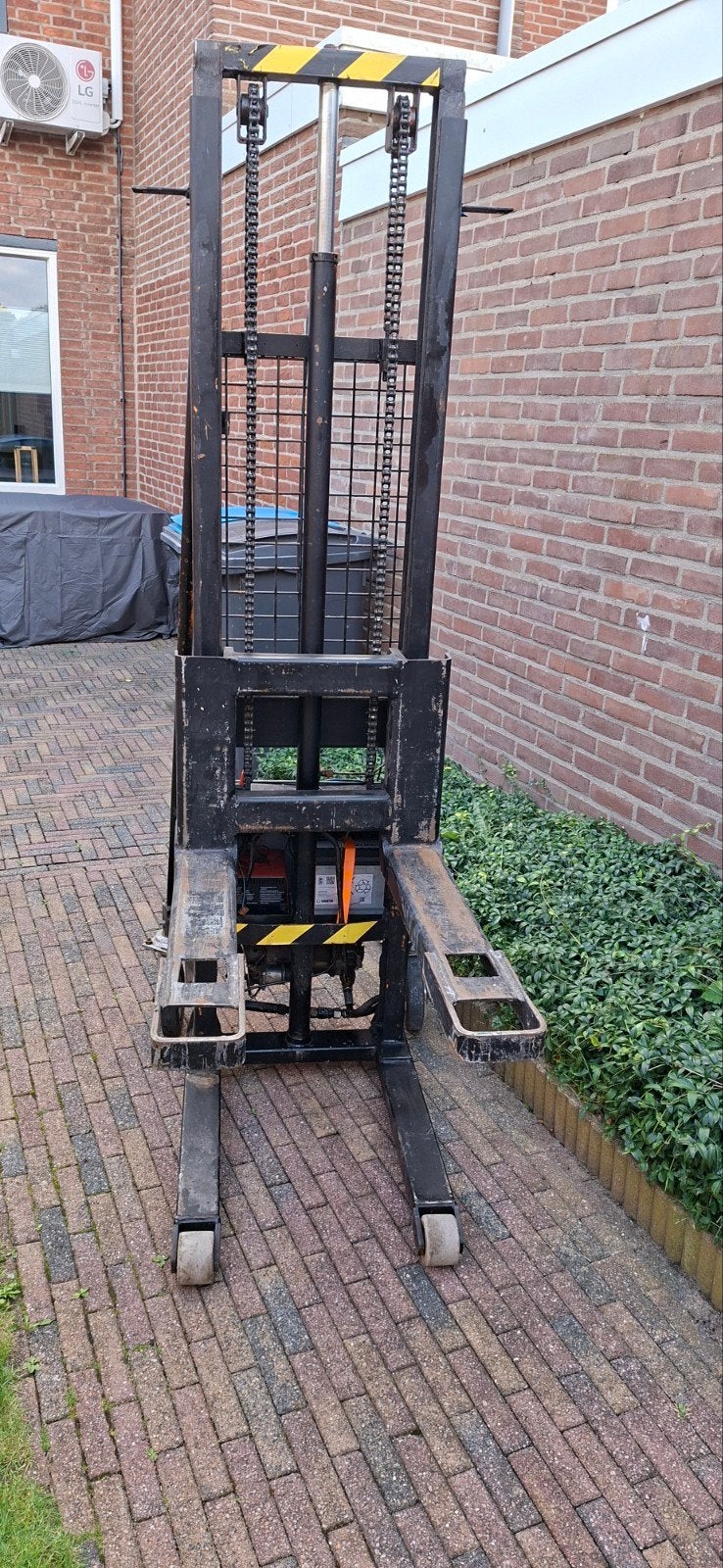 Elektrische stapelaar hefhoogte 2,5 meter, Doe-het-zelf en Verbouw, Ophalen