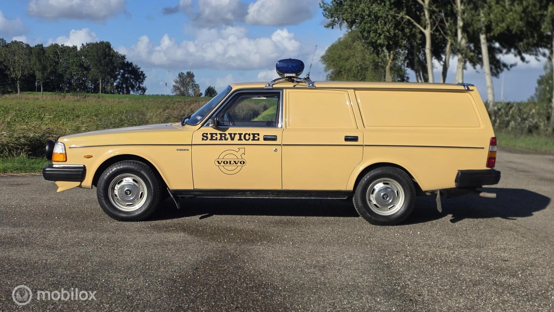 Volvo 240 2.3 VAN, foto 3
