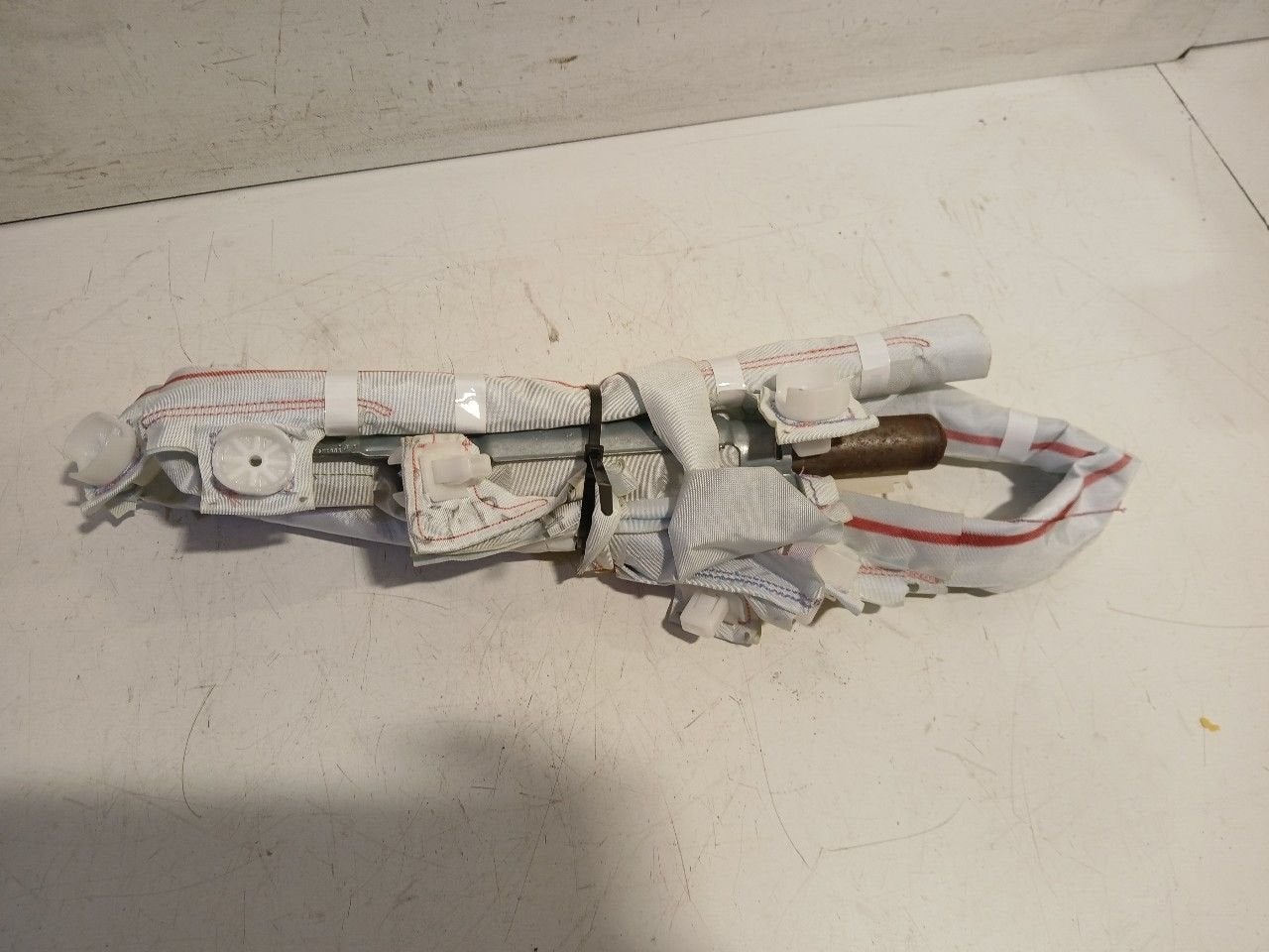 Airbag portier links voor Toyota Yaris, Onderdelen@venauto.nl, Van der Ven Autorecycling B.V., Gebruikt, Ettenseweg 76, 4706 PB Roosendaal, The Netherlands