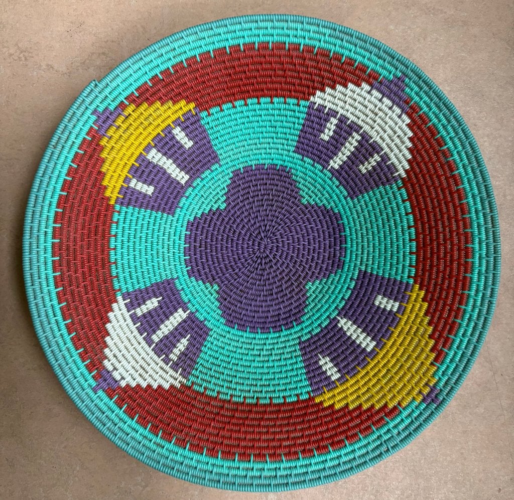 Zoeloe mandje van telefoondraad, Antiek en Kunst, Afrika, Overige typen, Handgemaakt, 4 cm