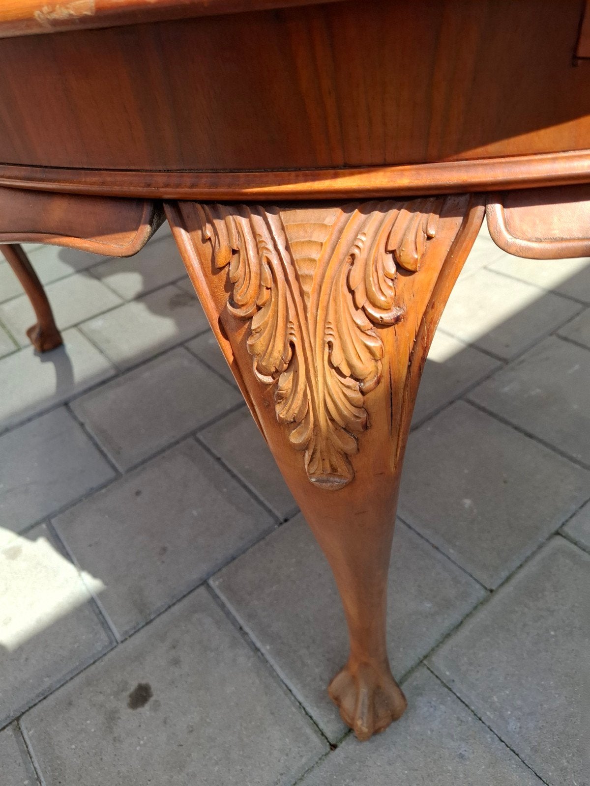 Uitschuifbare eettafel met bewerkte poten, Ophalen, Gebruikt, Ovaal, Overige houtsoorten
