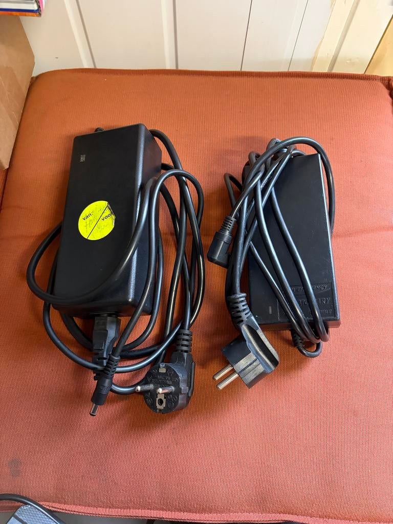 Kemp starley opladers 29.4v 2a model: SSLC058V29, Ophalen of Verzenden