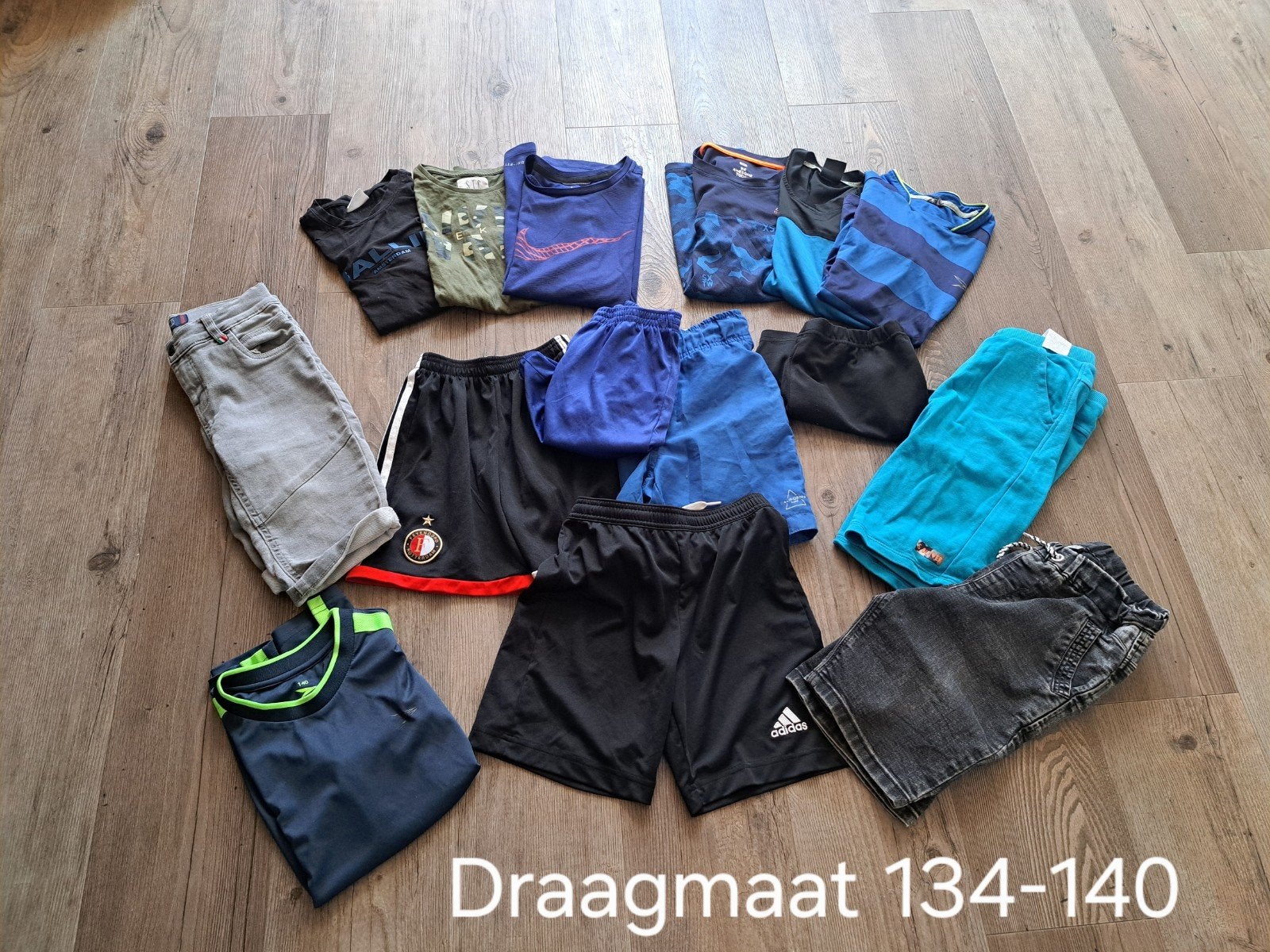 Jongenskleding pakket maat 134-140: shirts, shorts, broeken, Kinderen en Baby's, Kinderkleding | Maat 134, Gebruikt, Setje, Jongen