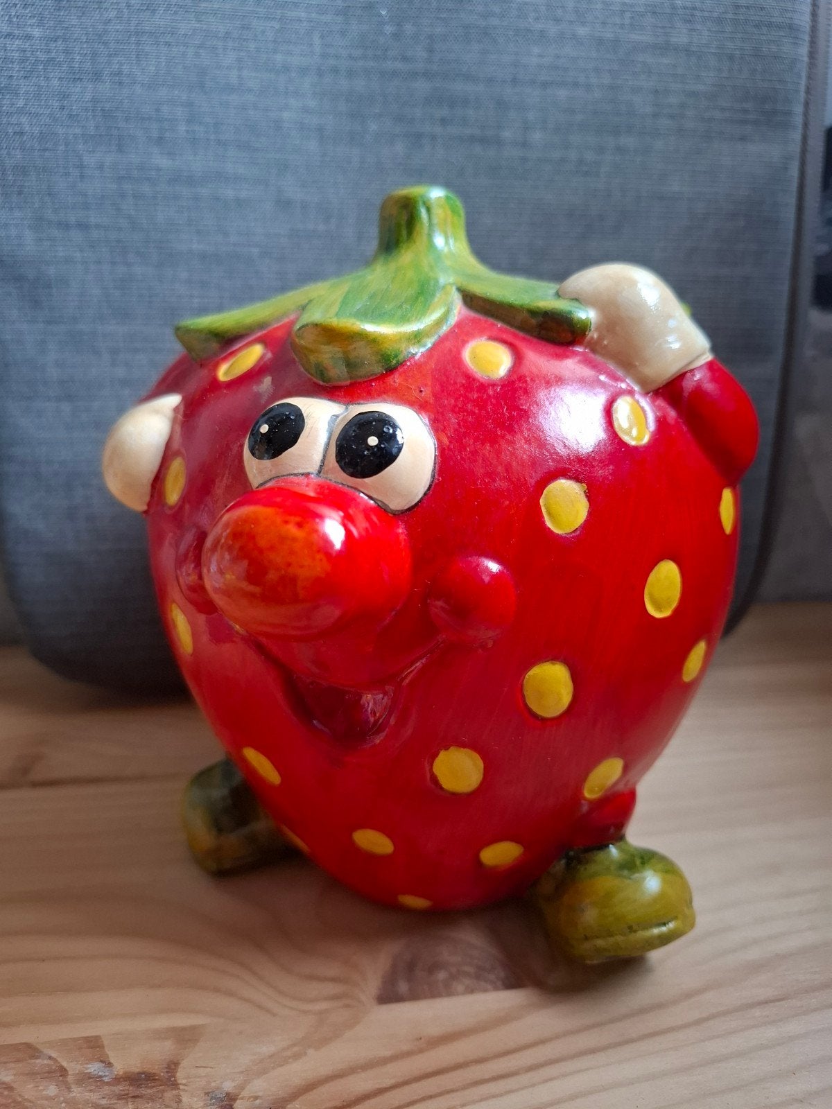 Leuke aardbei spaarpot - decoratief en functioneel, Ophalen of Verzenden