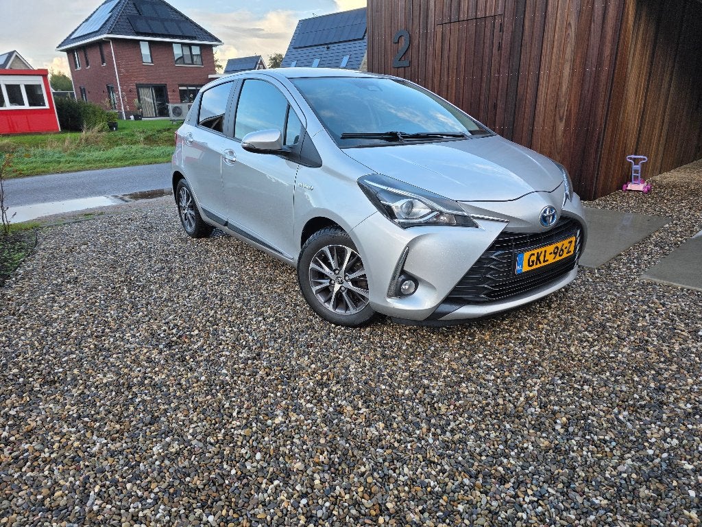 Toyota Yaris 1.5 Hybrid Y20 (2020)| Automaat| Camera| Cruise, Auto's, Yaris, 25 km/l, 1050 kg, Bluetooth