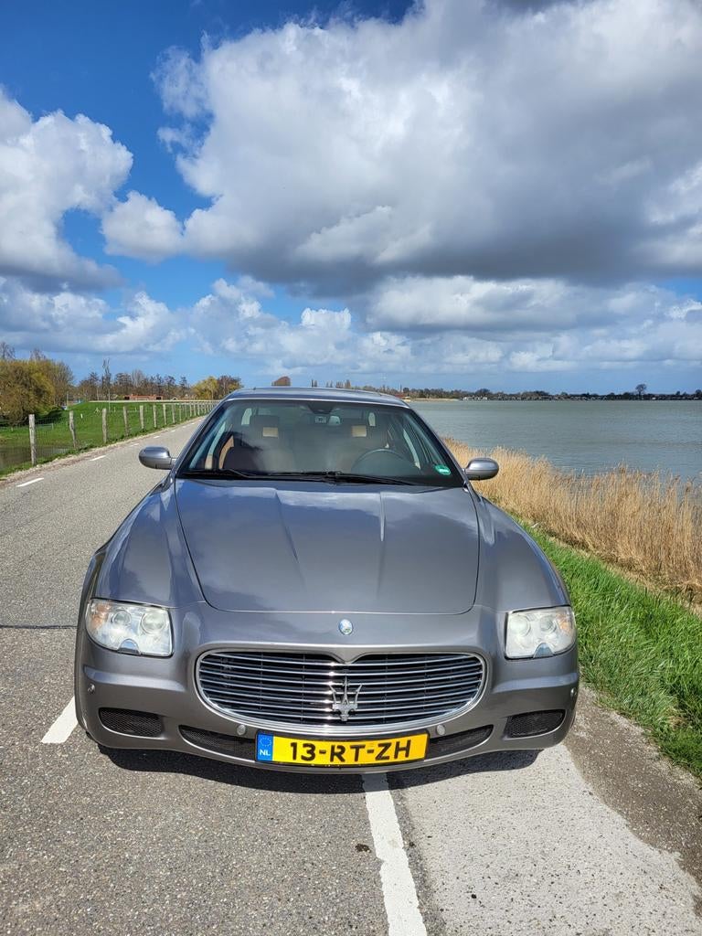 Maserati Quattroporte 4.2 V8 400PK 2005 Grijs, Auto's, Maserati, Particulier, Quattroporte, ABS, Adaptieve lichten, Airbags, Airconditioning