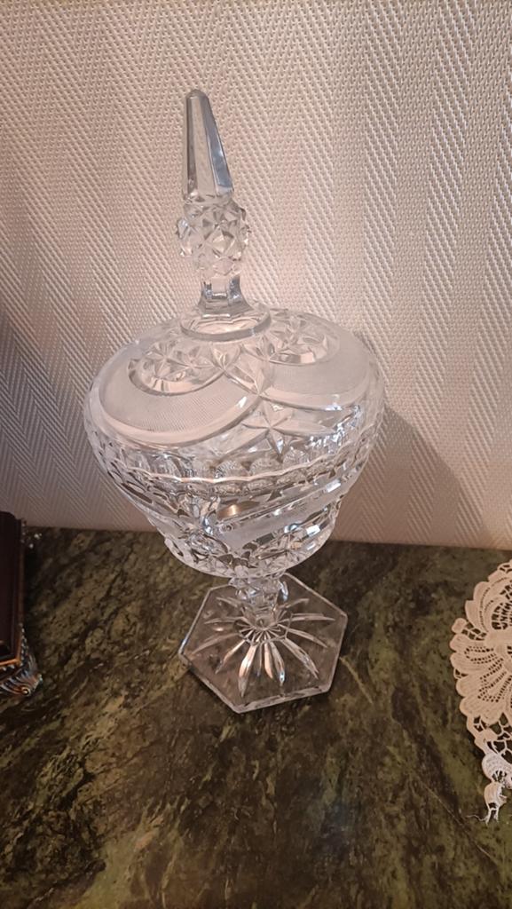 Decoratieve geslepen glazen pot met deksel, Ophalen of Verzenden