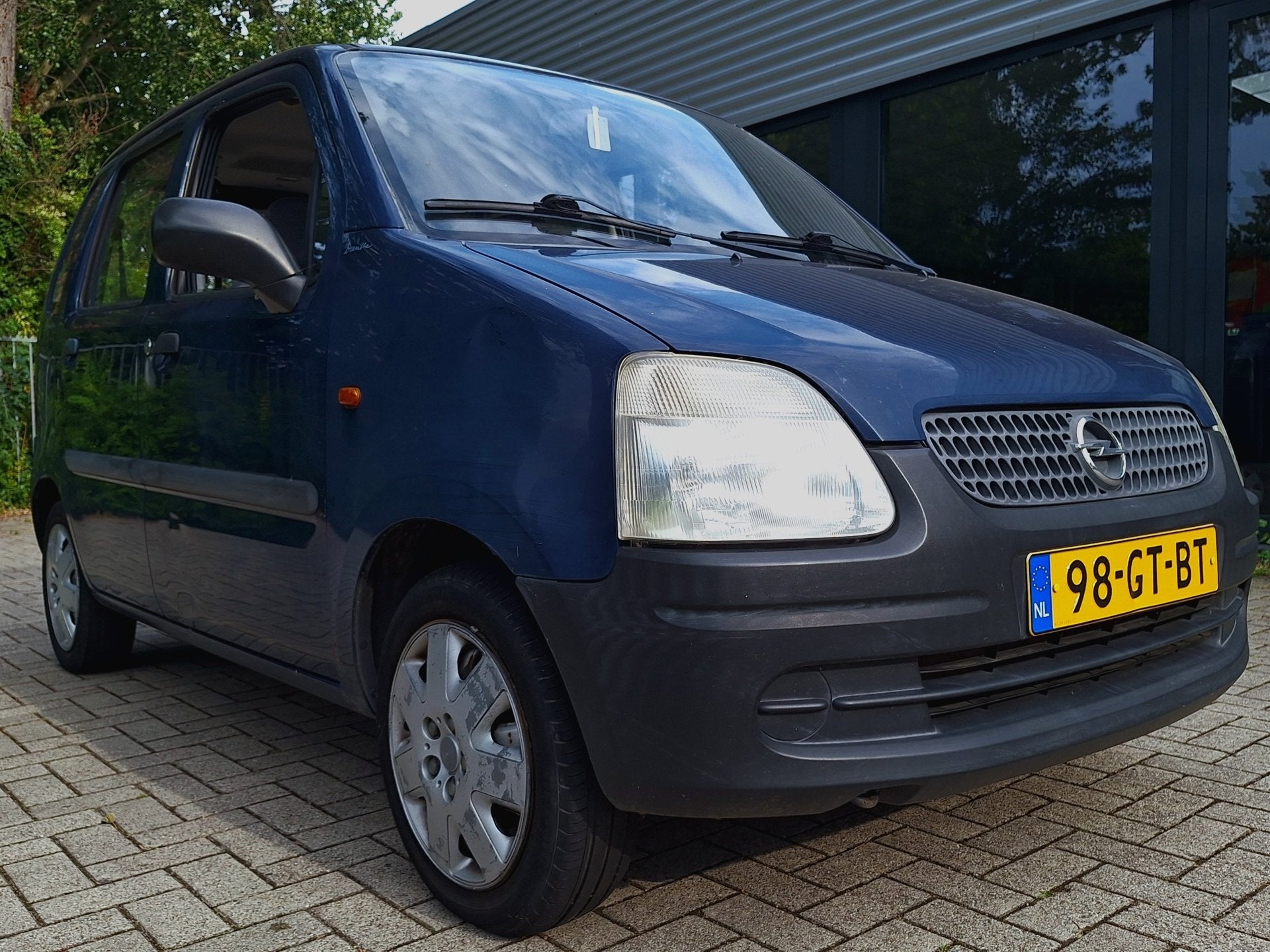 Opel Agila 1.0-12V Nette auto, Auto's, Voorwielaandrijving, 15 km/l, Gebruikt, 31 €/maand