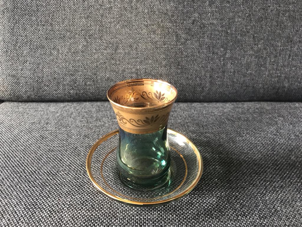 Set van 4 Turkse theeglazen met gouden details, Ophalen of Verzenden