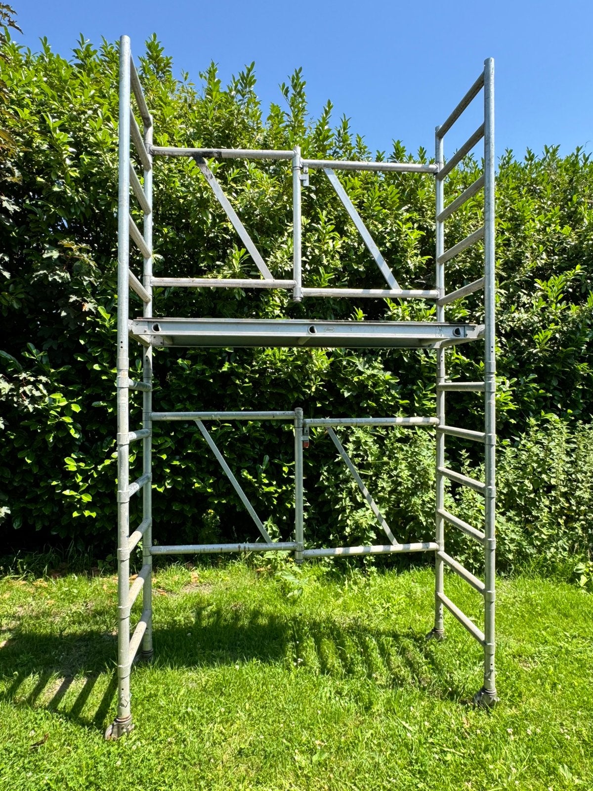 Altrex kamersteiger met opzetstuk, Ophalen, Zo goed als nieuw, Rolsteiger of Kamersteiger, Minder dan 2 meter