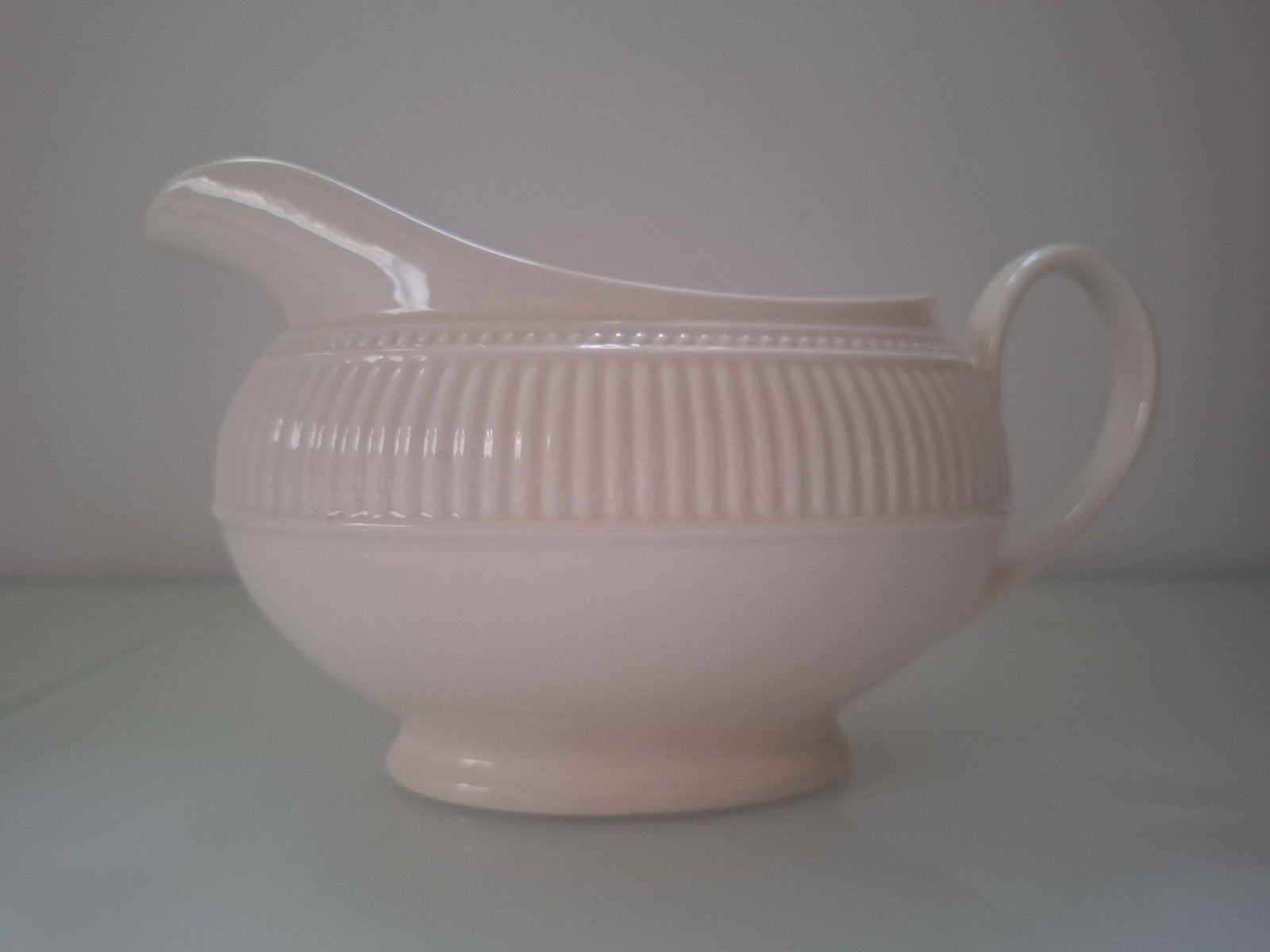 Wedgwood Windsor Sauskom - Nieuw in doos, Huis en Inrichting, Keuken | Servies, Klassiek, Overige typen, Nieuw, Ophalen of Verzenden