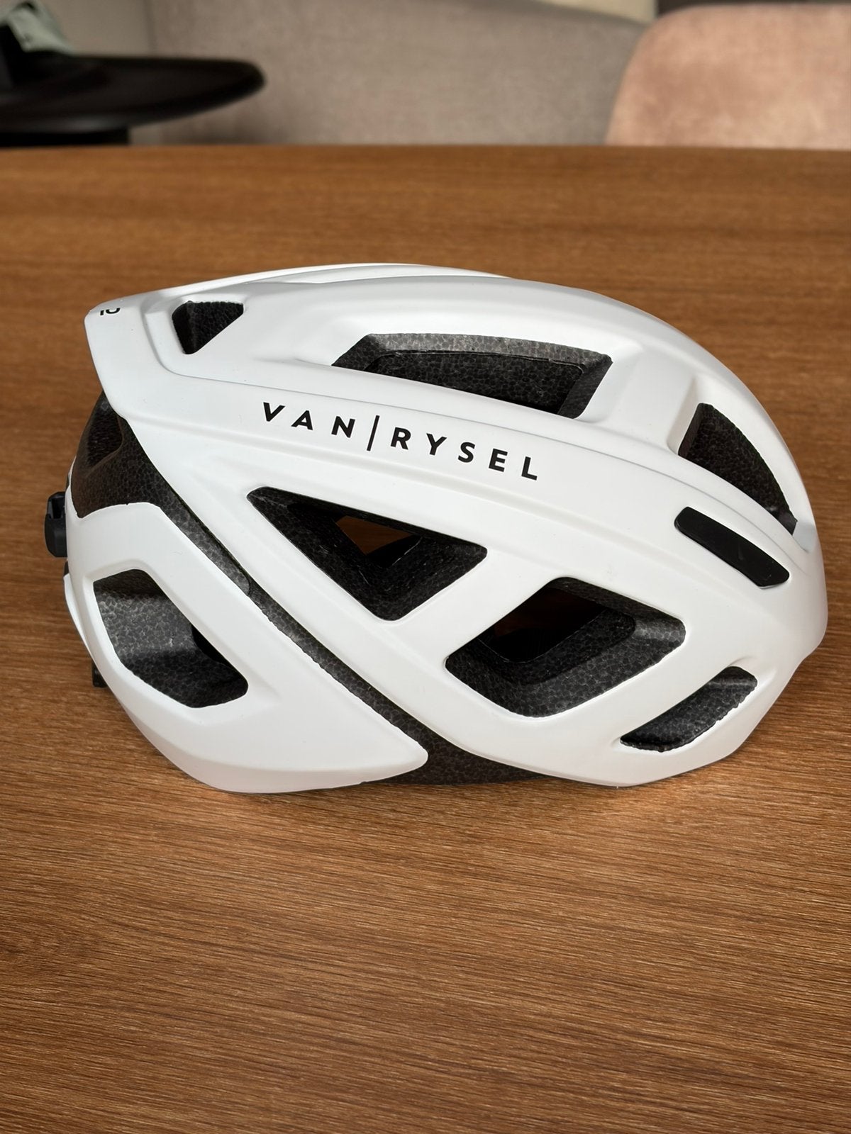 Helm racefiets van Rysel, Ophalen of Verzenden, Zo goed als nieuw, M, Heer of Dame