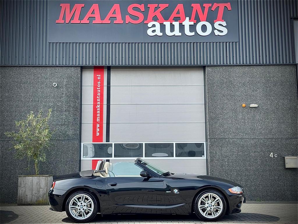 BMW Z4 Roadster 3.0i S / Aut / NL auto / 231pk / Xenon / Cru, Auto's, Automaat, Gebruikt, Beige, Zwart