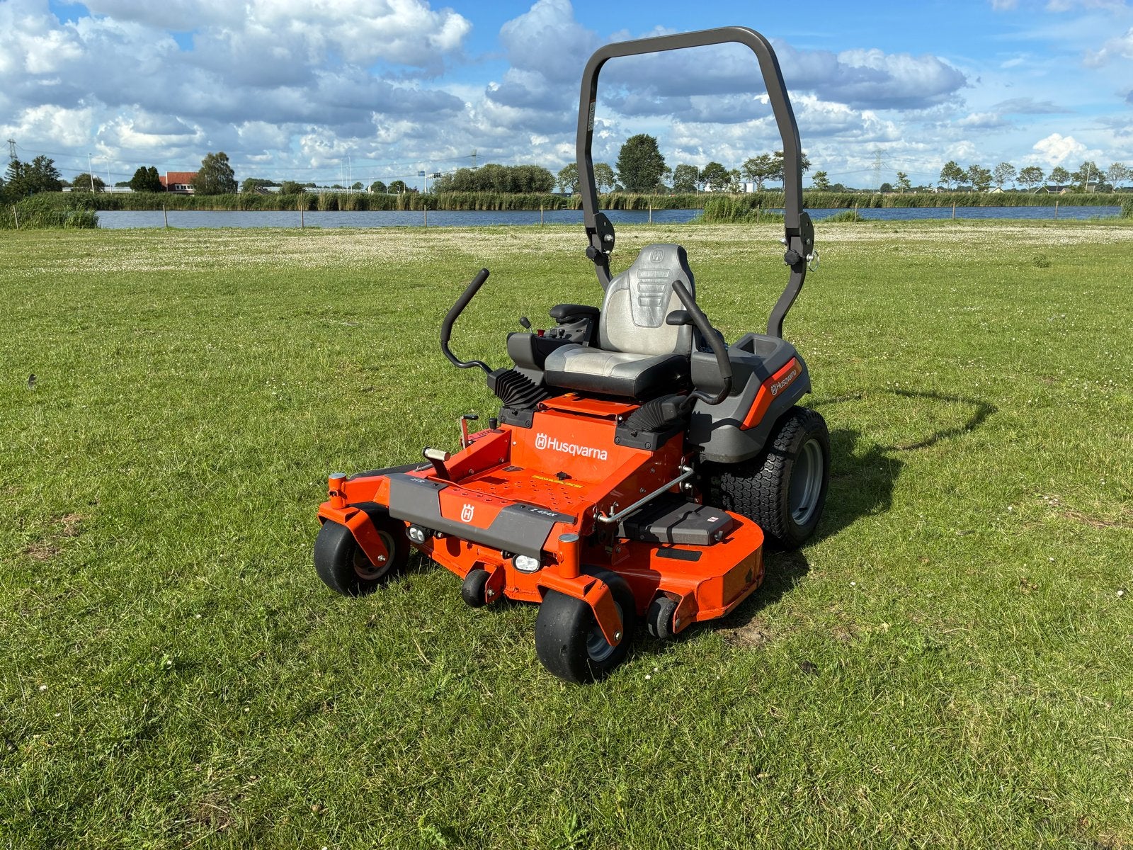 Husqvarna Z 454X Zero Turn Maaier weinig uren, Ophalen, Zo goed als nieuw, Elektrische starter, 120 cm of meer