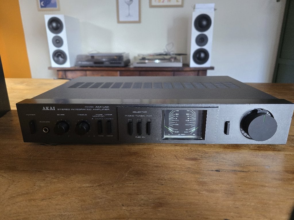 Akai AM-U01 Versterker, Minder dan 60 watt, Ophalen, Overige merken, Gebruikt