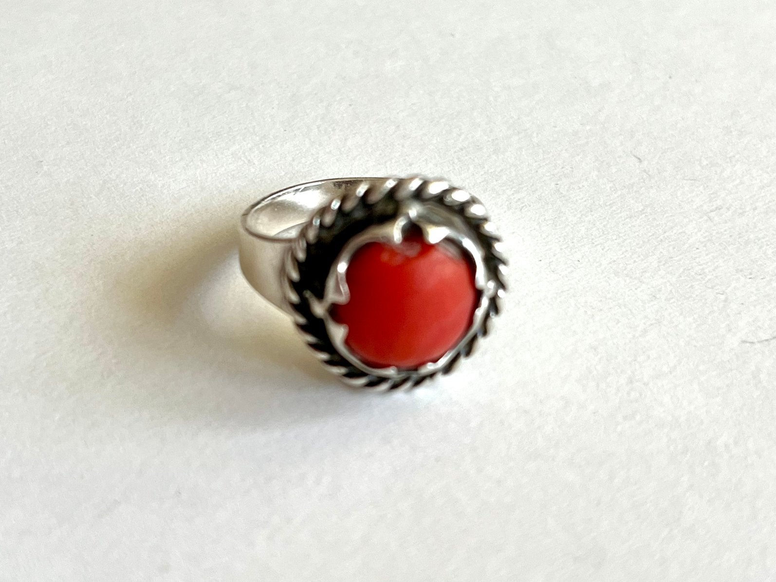 Antieke ring zilver bloedkoraal, Verzenden, Zilver, Ring, Met edelsteen