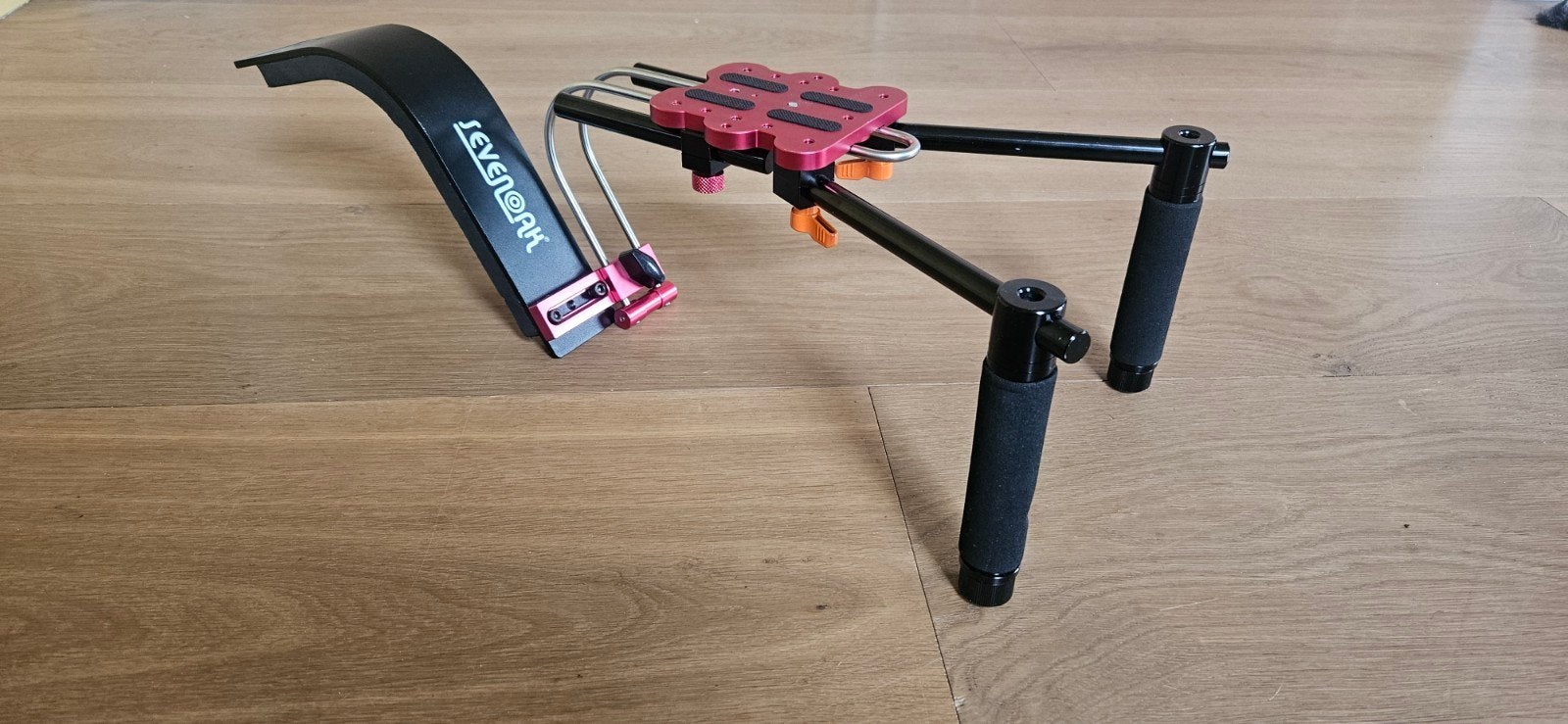 Sevenoak Pro SK-R6 schouder statief., Ophalen of Verzenden, Zo goed als nieuw, Minder dan 150 cm, Overige typen