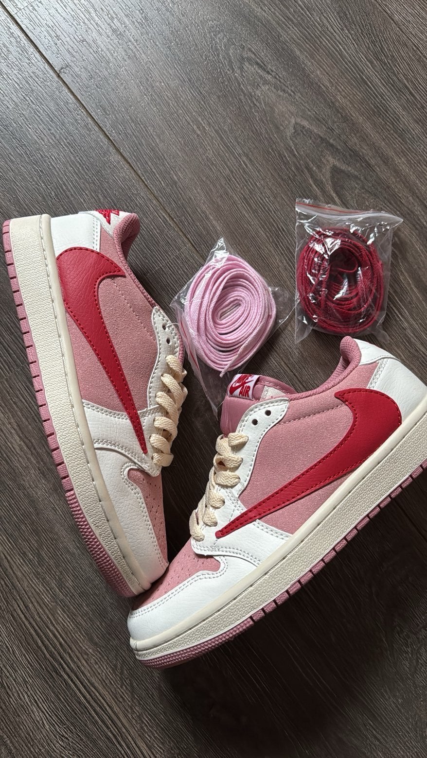 Travis scott pink sneaker, Verzenden, Zo goed als nieuw, Roze, Sneakers of Gympen