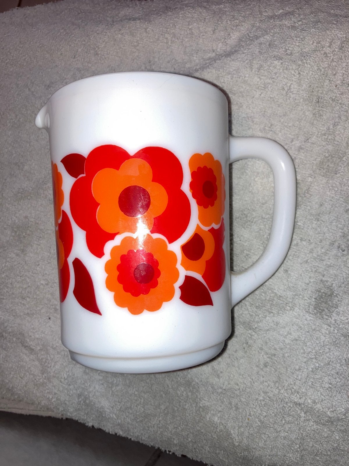 Vintage leuk arcopal france lotus kannetje orange bloem, Verzamelen, Ophalen, Huis en Inrichting