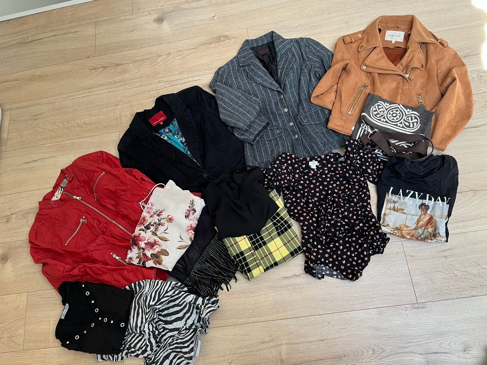 Kledingpakket dames mt 38/40/42, Kleding | Dames, Verzenden, Zo goed als nieuw, Maat 38/40 (M)