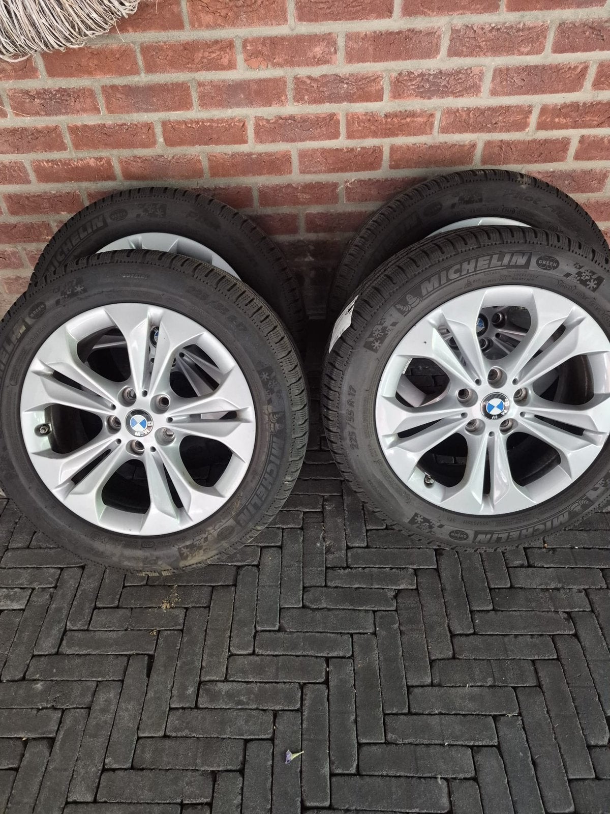 BMW X1 velgen met winterbanden, Ophalen, Velg(en), Nieuw, 17 inch