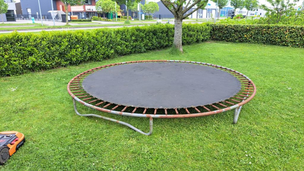 Trampoline, Ophalen