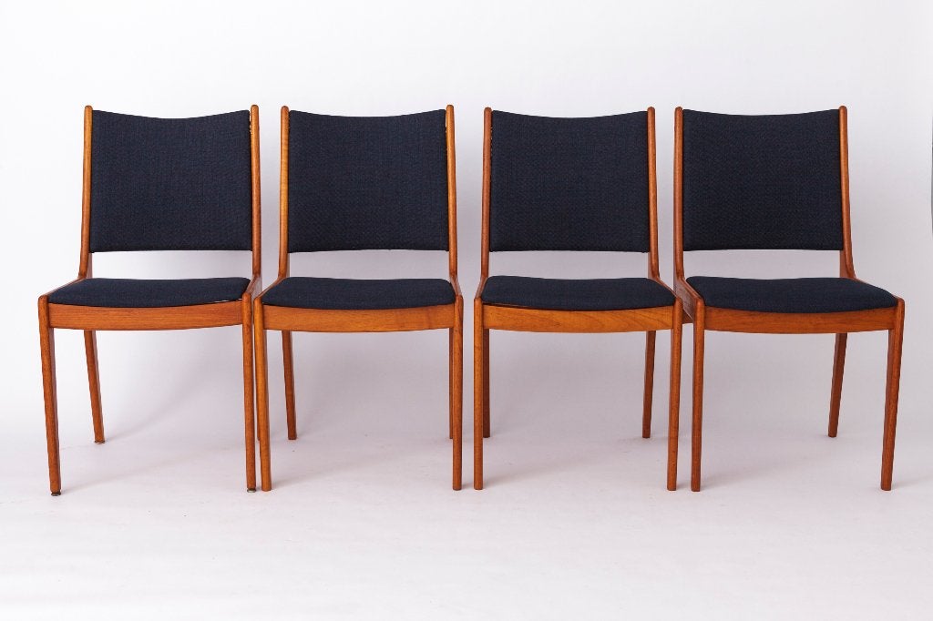 Set van 4 vintage stoelen van Johannes Andersen, jaren 60, Ophalen of Verzenden, Bruin, Stof, Eén