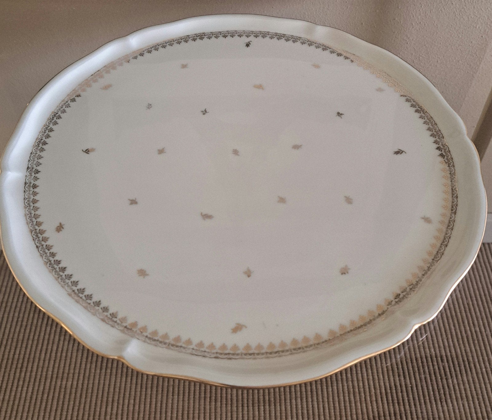 Brocante bord plateau rond Limoges taart hapjes ecru, Ophalen of Verzenden