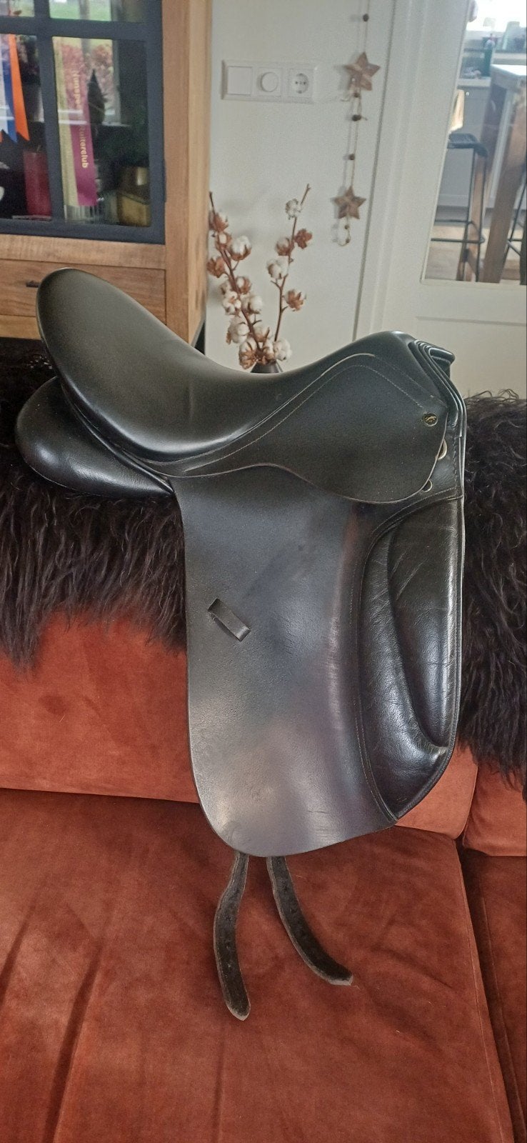 TEKOOP: Kieffer Dressuurzadel, Dieren en Toebehoren, Ophalen, L (17.5 inch), Gebruikt, Dressuur