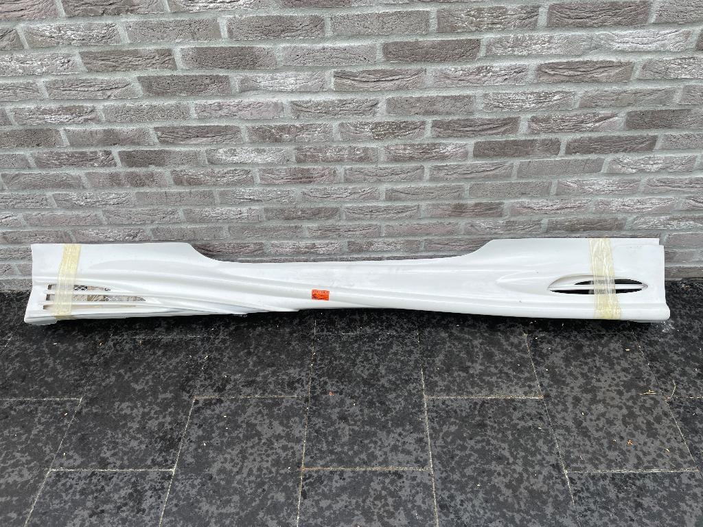 lot side skirts partij sideskirts, Ophalen