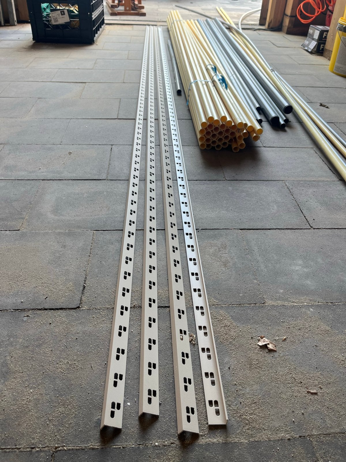 4 stuks Hoekstrips - Speciale strip 11 beige 2.7m, Ophalen, Nieuw