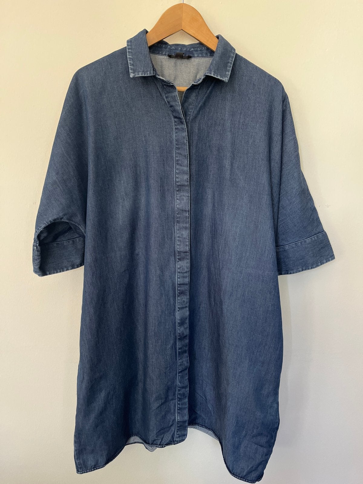 COS spijkerstof tuniek/doorknoopjurk - Maat S (valt als M), Maat 38/40 (M), Blauw, Ophalen of Verzenden, Zo goed als nieuw