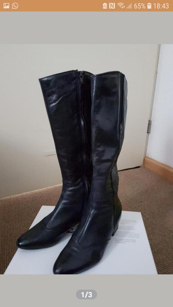 Elegante LAARZEN, Kleding | Dames, Schoenen, Ophalen of Verzenden
