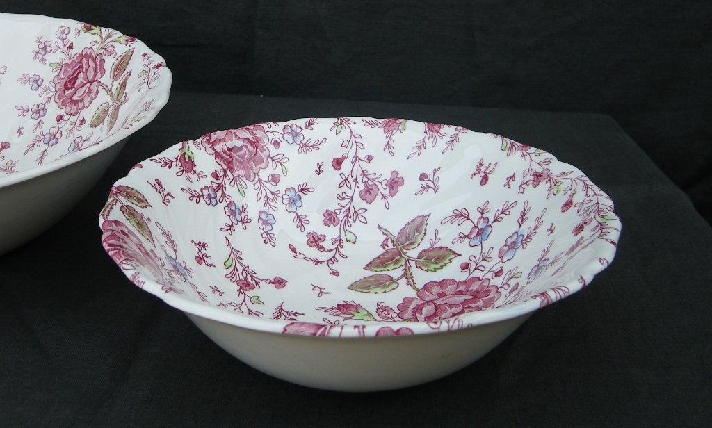 Johnson Brothers/Bros ROSE CHINTZ  Sla/groenteschaal Ø 21 cm, Huis en Inrichting, Glas of Glazen, Overige merken, Ophalen of Verzenden