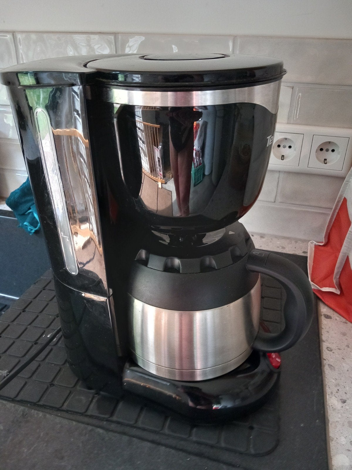Tefal Koffiezetapparaat met Thermoskan - Zo goed als nieuw, Witgoed en Apparatuur, Koffiezetapparaten, Afneembaar waterreservoir