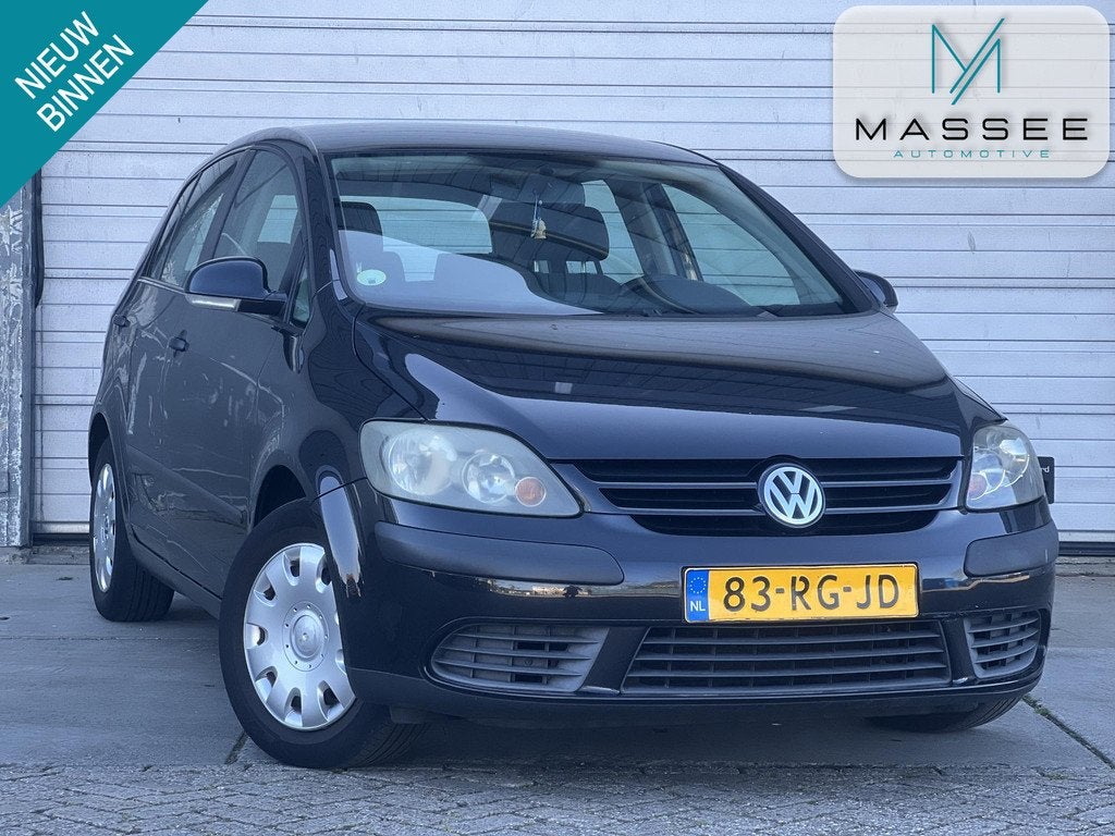 Volkswagen Golf Plus 1.6 FSI Comfortline Business | CRUISE |, Stof, Gebruikt, Zwart, 4 cilinders