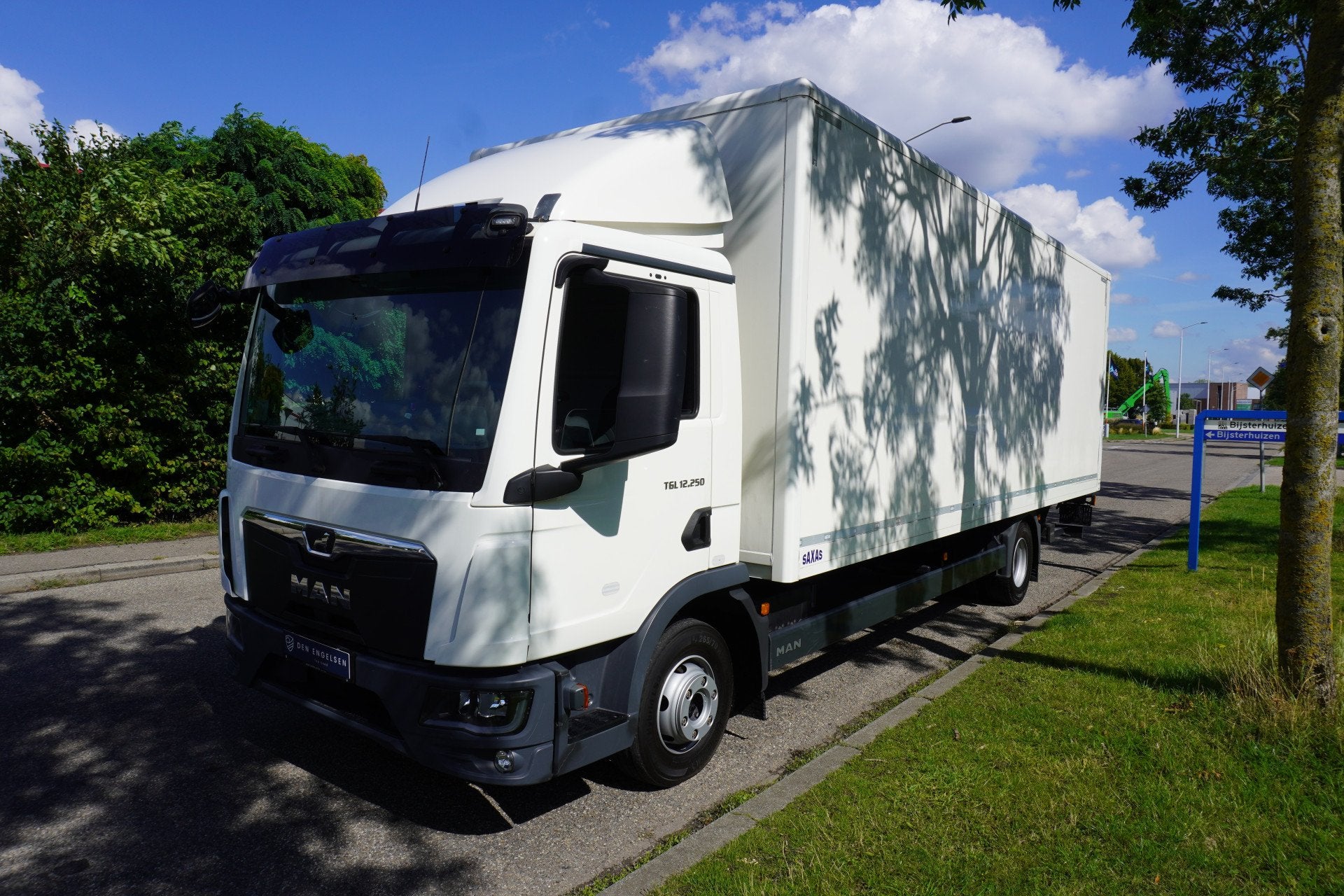 MAN TGL 12.250 Bakwagen met laadklep 1500 KG (bj 2023), Automaat, 252 pk, MAN, Wit