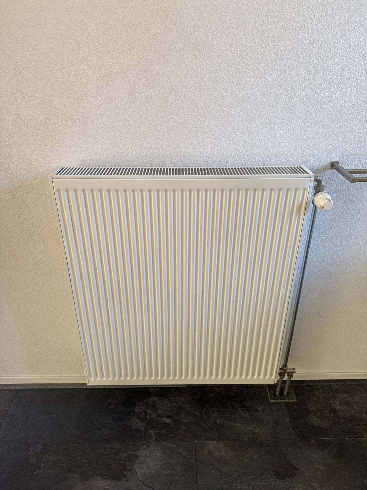 Diverse radiatoren gratis af te halen, Doe-het-zelf en Verbouw, Verwarming en Radiatoren, Ophalen, 30 tot 80 cm, Gebruikt, Radiator