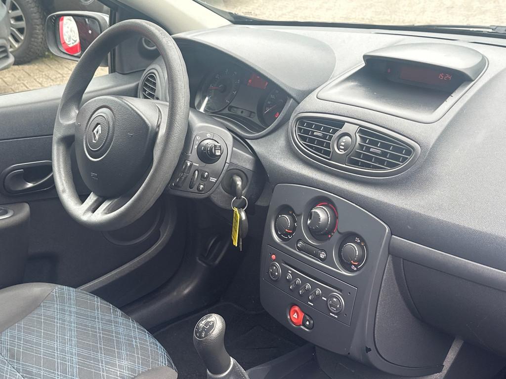 Renault Clio Gereserveerd!, Auto's, Voorwielaandrijving, Gebruikt, 4 cilinders, Blauw