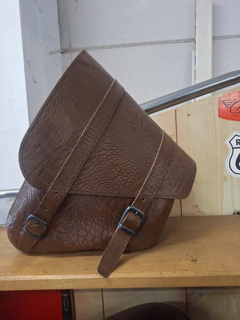 Solo sidebag Harley Softail en chopper hardtail, Motoren, Ophalen of Verzenden, Nieuw