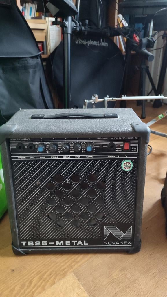 Novanex TB25-METAL Gitaarversterker - Made in Holland, Ophalen, Gebruikt, Gitaar, Minder dan 50 watt