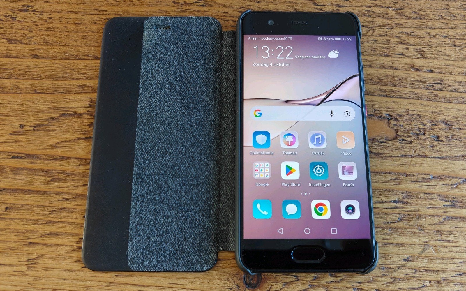 Huawei P10 (z.g.a.n) + originele Huawei hoes, Zwart, Touchscreen, Ophalen of Verzenden, Zo goed als nieuw