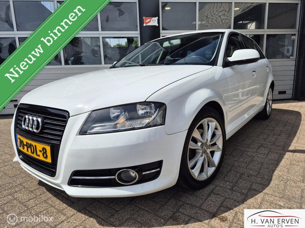 Audi A3 Sportback 1.2 TFSI Ambition 118000km NAP!, Auto's, Voorwielaandrijving, Euro 5, 4 cilinders, Wit