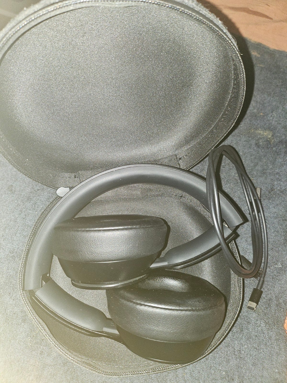 Beats Solo Pro*Zwart*Noise Cancelling"100€ minium prijs!!, Beats, On-ear, Ophalen of Verzenden, Zo goed als nieuw