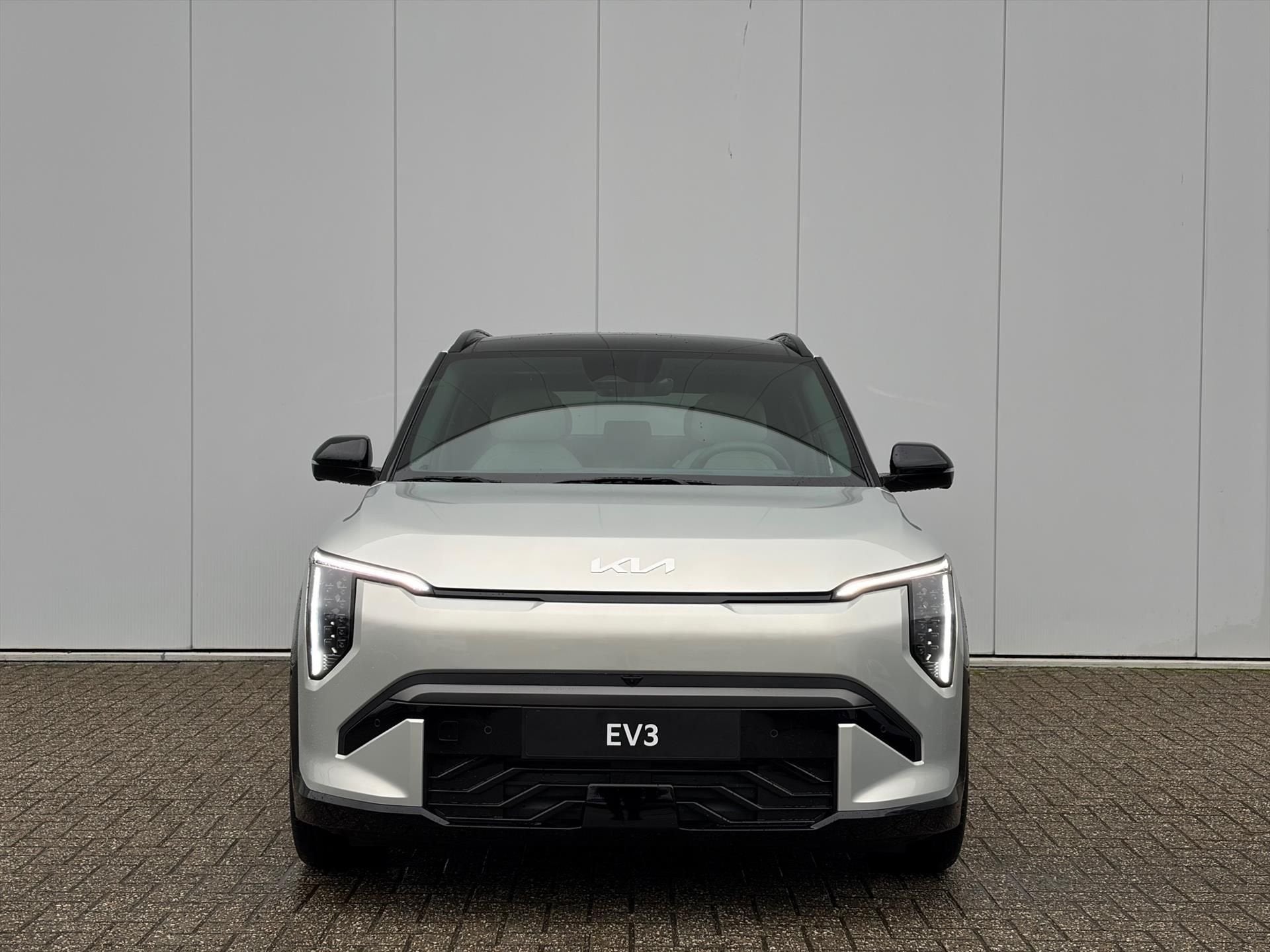 Kia EV3 GT-PlusLine 81.4 kWh | DEMO | Beschikbaar in overleg, Auto's, 510 min, Zwart, 33 min, Adaptive Cruise Control