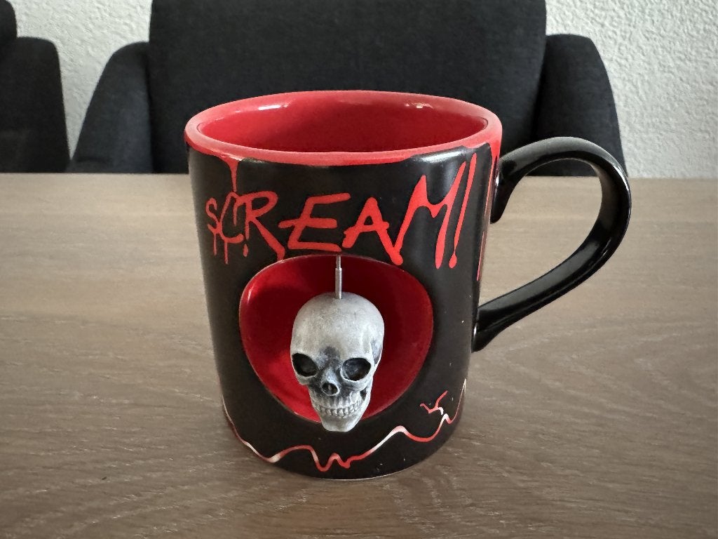 Scream mok met doodshoofd en skelet hand, Overige merken, Zo goed als nieuw, Overige stijlen, Aardewerk